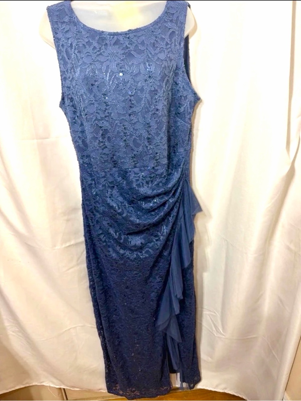 NWT Candalite formal dress sequin & lace. Size XL mother of the bride.